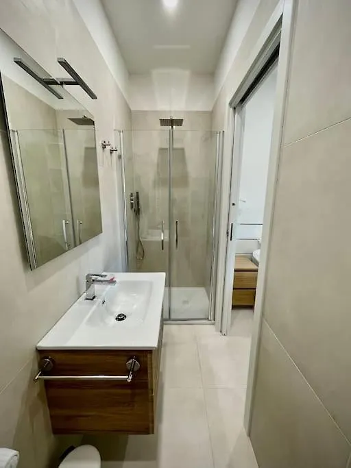 Guest house Turris Apartments, Skyline Historic Center Bologna Italy